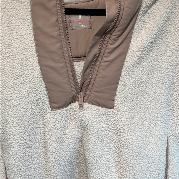 Free People Lead The Pack Pullover Fleece - Picture 3 of 6